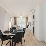 Apart111 Kasprowicza 20c Basen W Cenie Апартаменти
