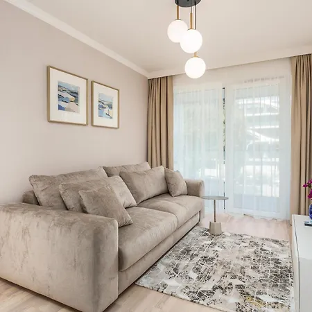 Apartment Apart111 Kasprowicza 20c Basen W Cenie